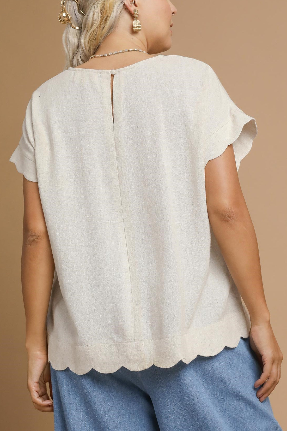 Scallop Hem Linen Blend Top