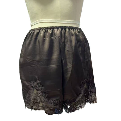 Lightweight Lace Trim Relaxed Fit Boxer Shorts