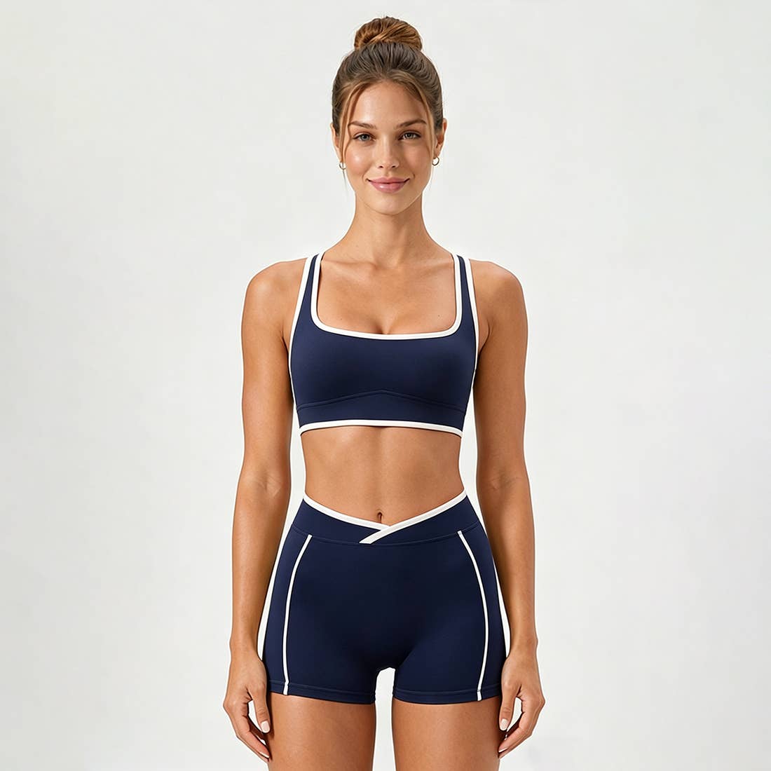 Women's U-Neck Color Clash Bra And Shorts Two Piece Sets