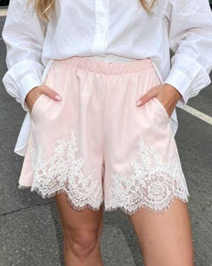 Lace Hem Elastic Waist Solid Loungewear Shorts