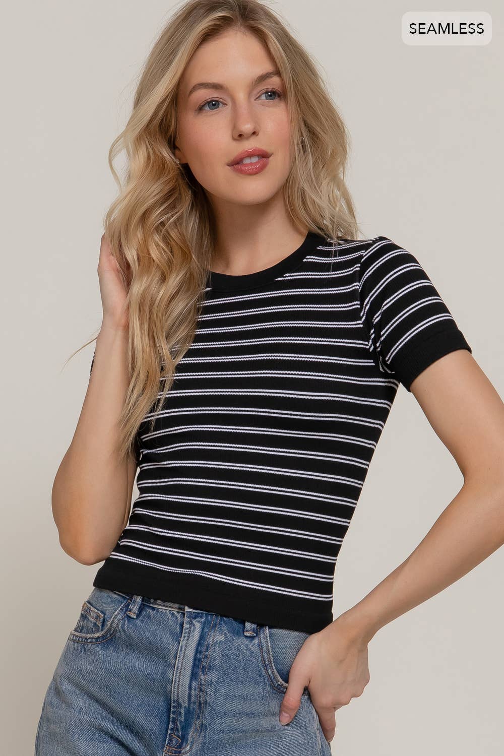 Short Sleeve Crew Neck Striped Seamless Top