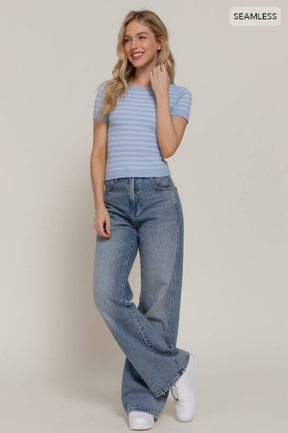Short Sleeve Crew Neck Striped Seamless Top