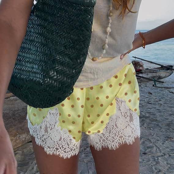 Romantic Polka Dots Lace Trim Elastic Mini Shorts