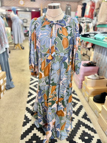 Retro Floral Tiered Midi Dress