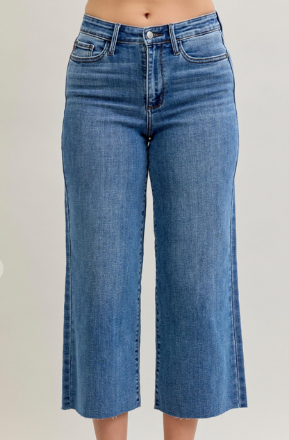 High Waist Wide Crop Classic Raw Hem
