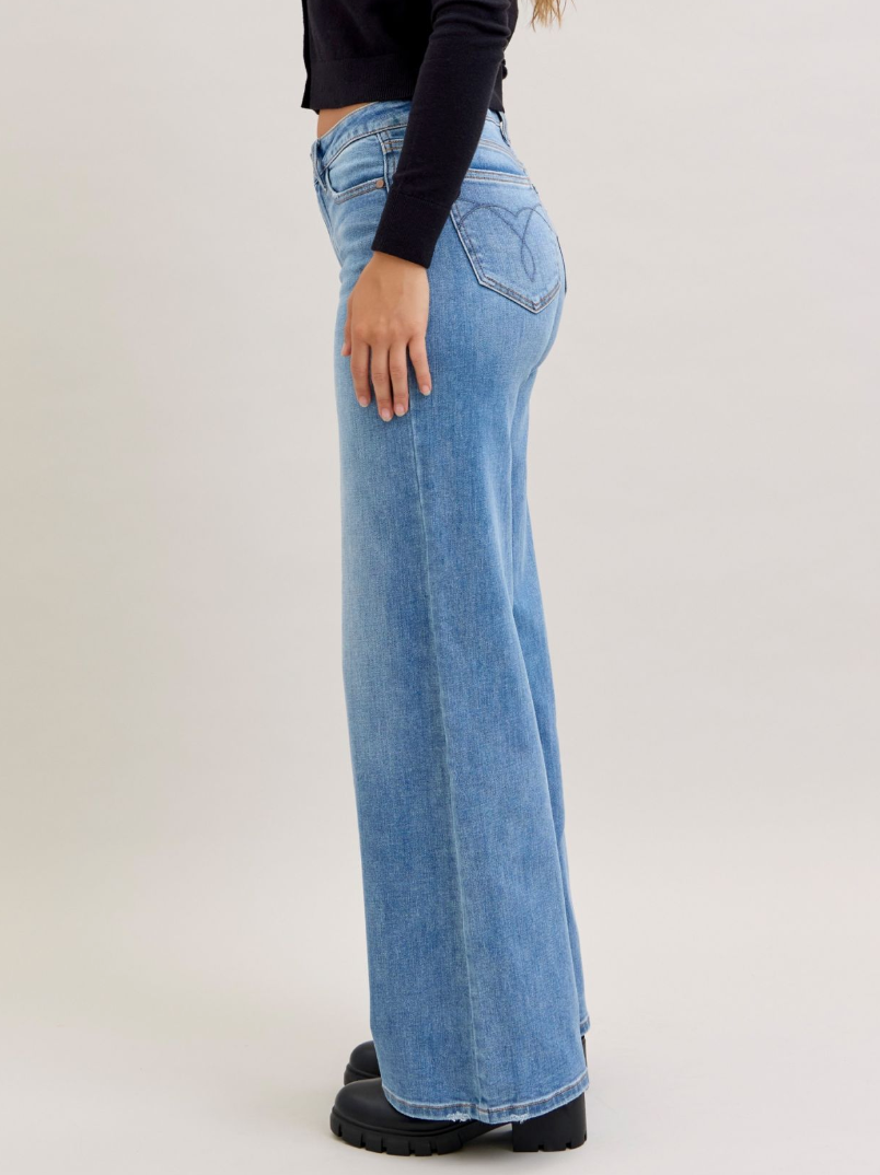 Mid Rise Retro Wide Leg