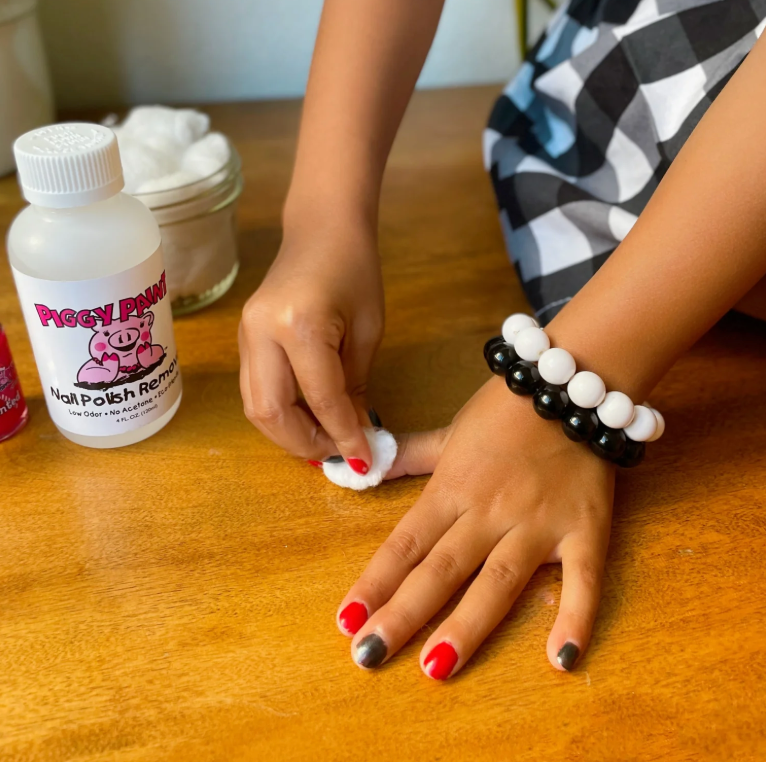 Nail Polish Remover by Piggy Paint