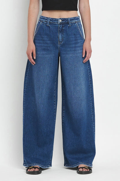 Arosa Super High Rise Pleated Wide Jeans by Vervet