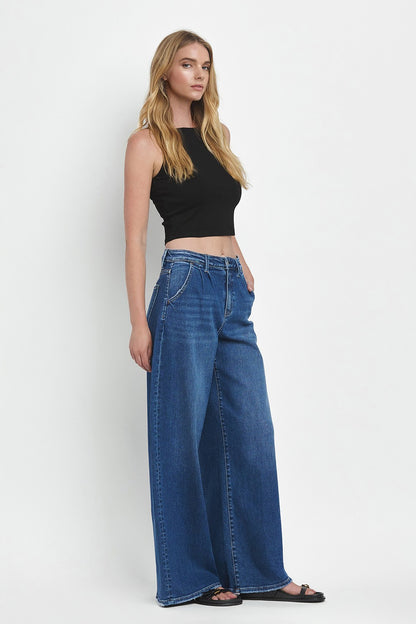 Arosa Super High Rise Pleated Wide Jeans by Vervet