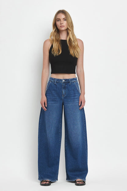Arosa Super High Rise Pleated Wide Jeans by Vervet