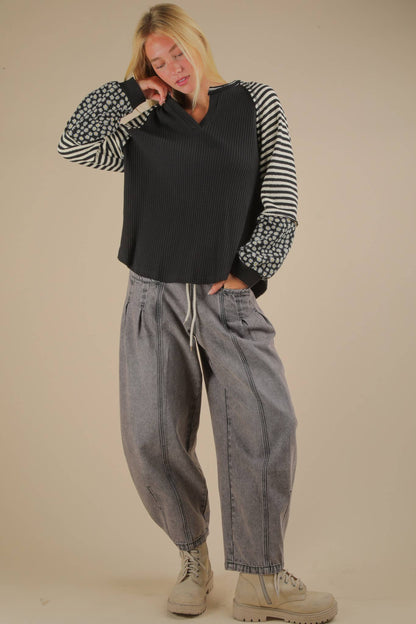 Oversized Floral & Stripe Casual Knit Top