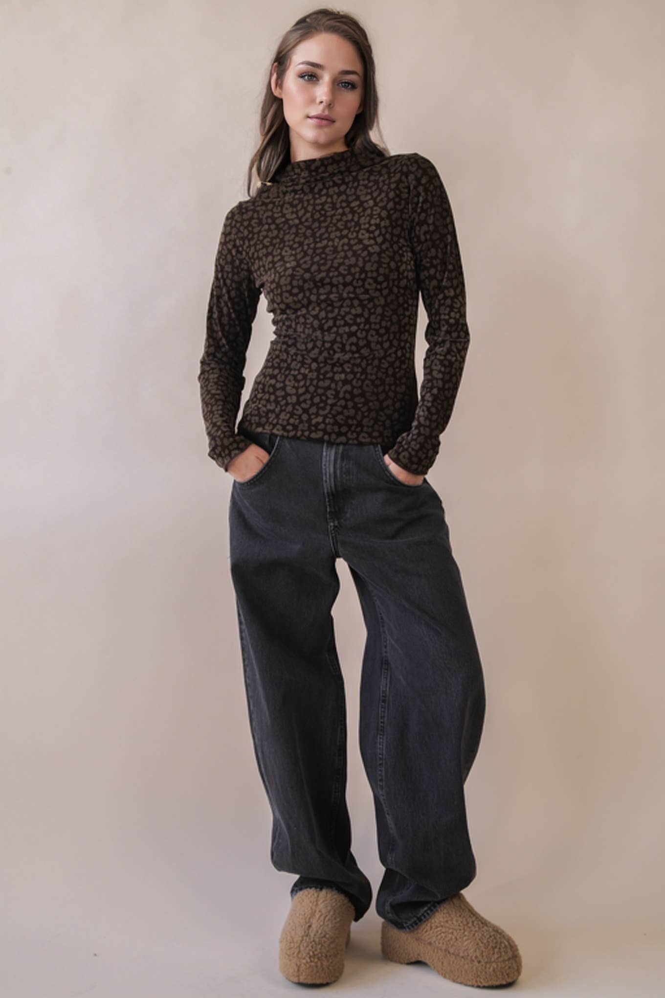 Leopard & Stone Fitted Top