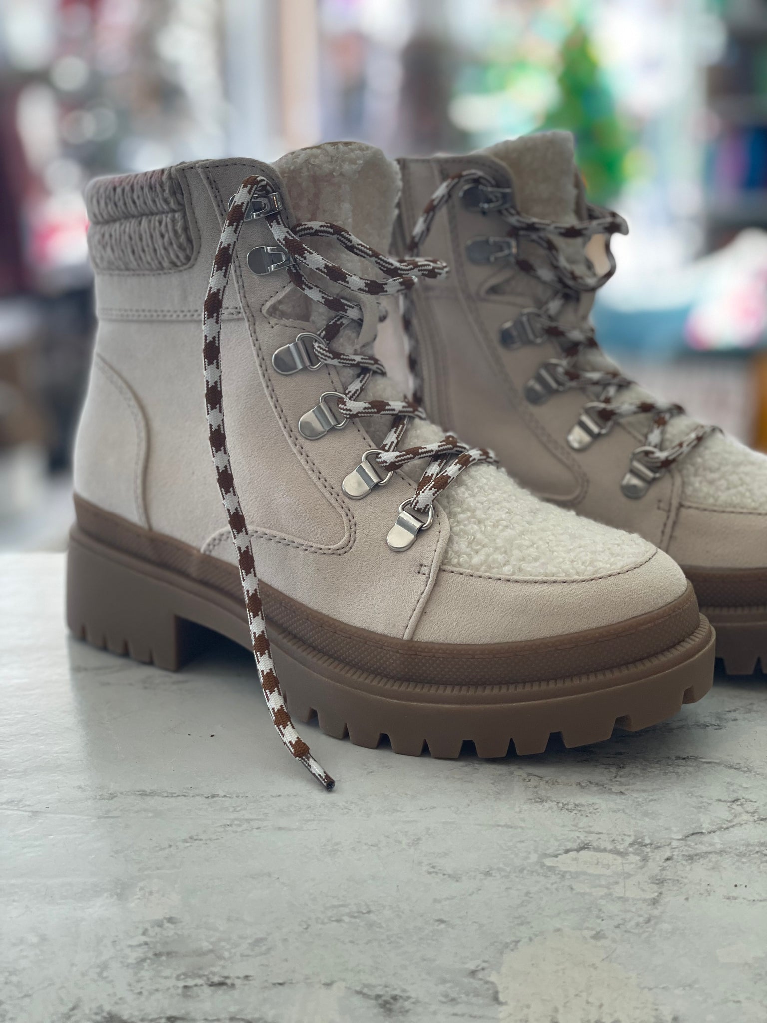 Cream with Sherpa Combat Boots – The Kraze Boutique