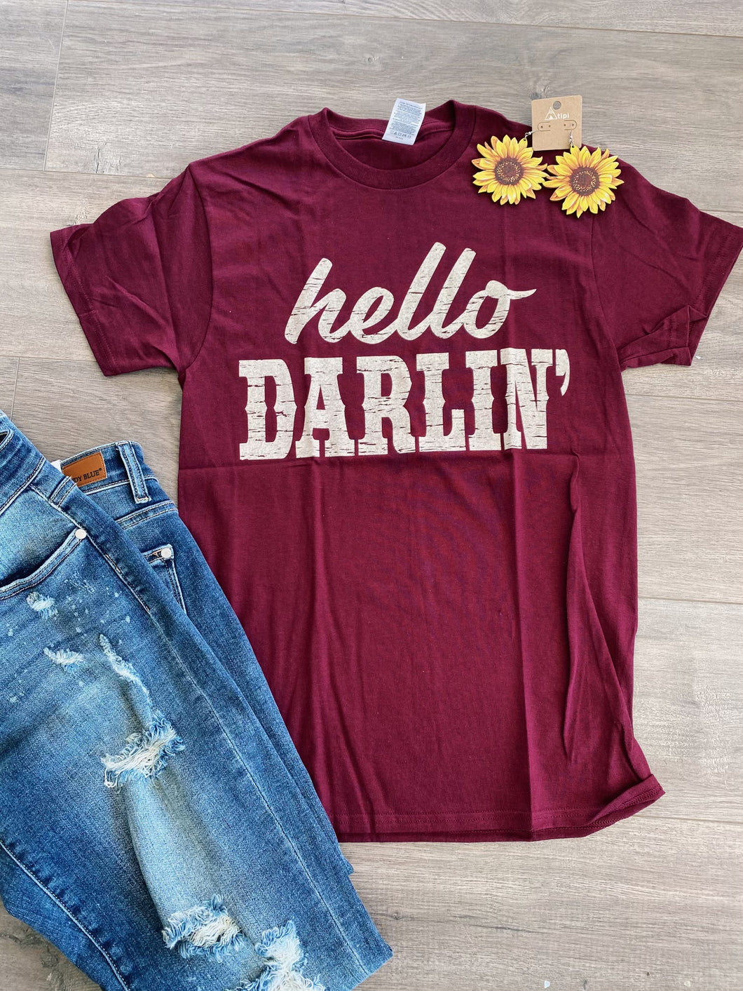 Hello Darlin' Tee